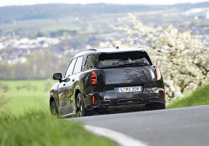 以小化大：MINI COUNTRYMAN C